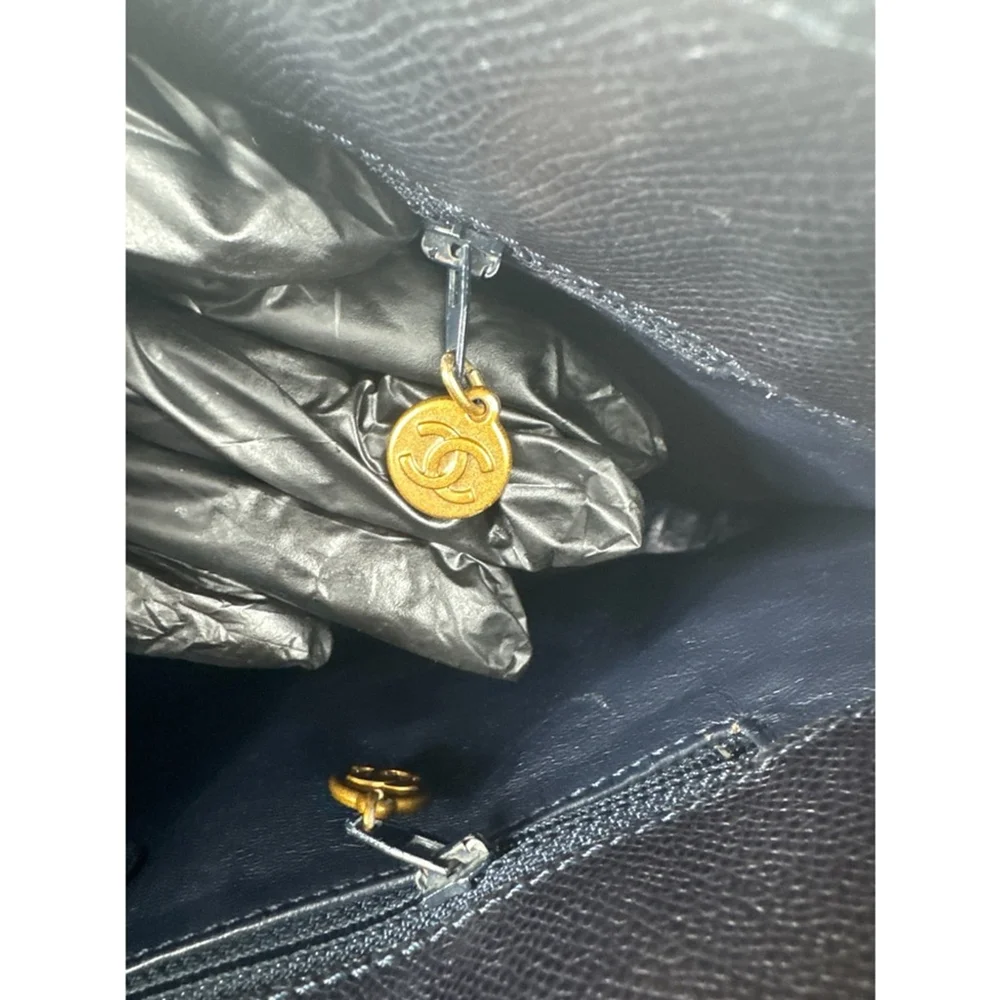 Authentic CHANEL Black Grained Calfskin Shopping Tote - Picture 9 of 15